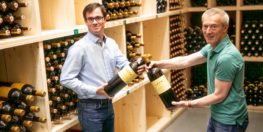 Franz Leth jun. und Franz Leth sen. im Magnumlager